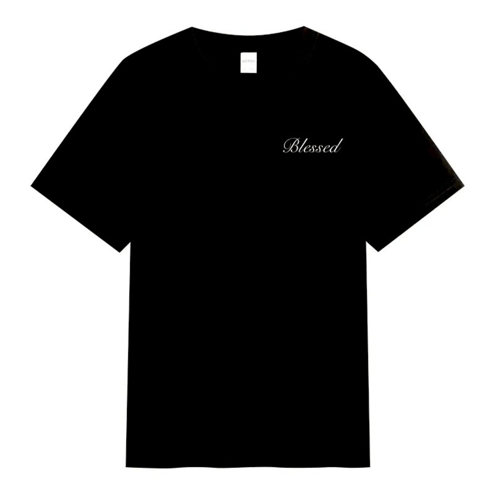 Customize t shirts and hoodies